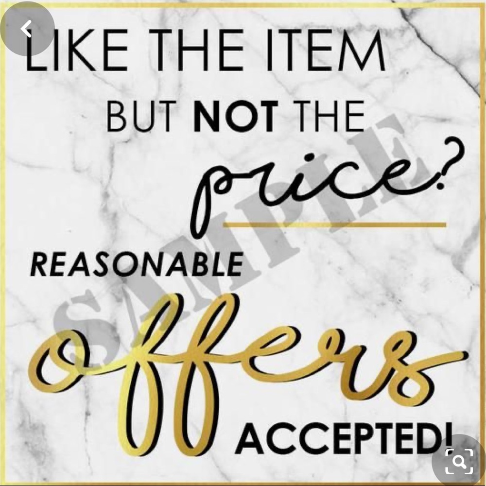 Come shop my closet!! 💕🌟🎉